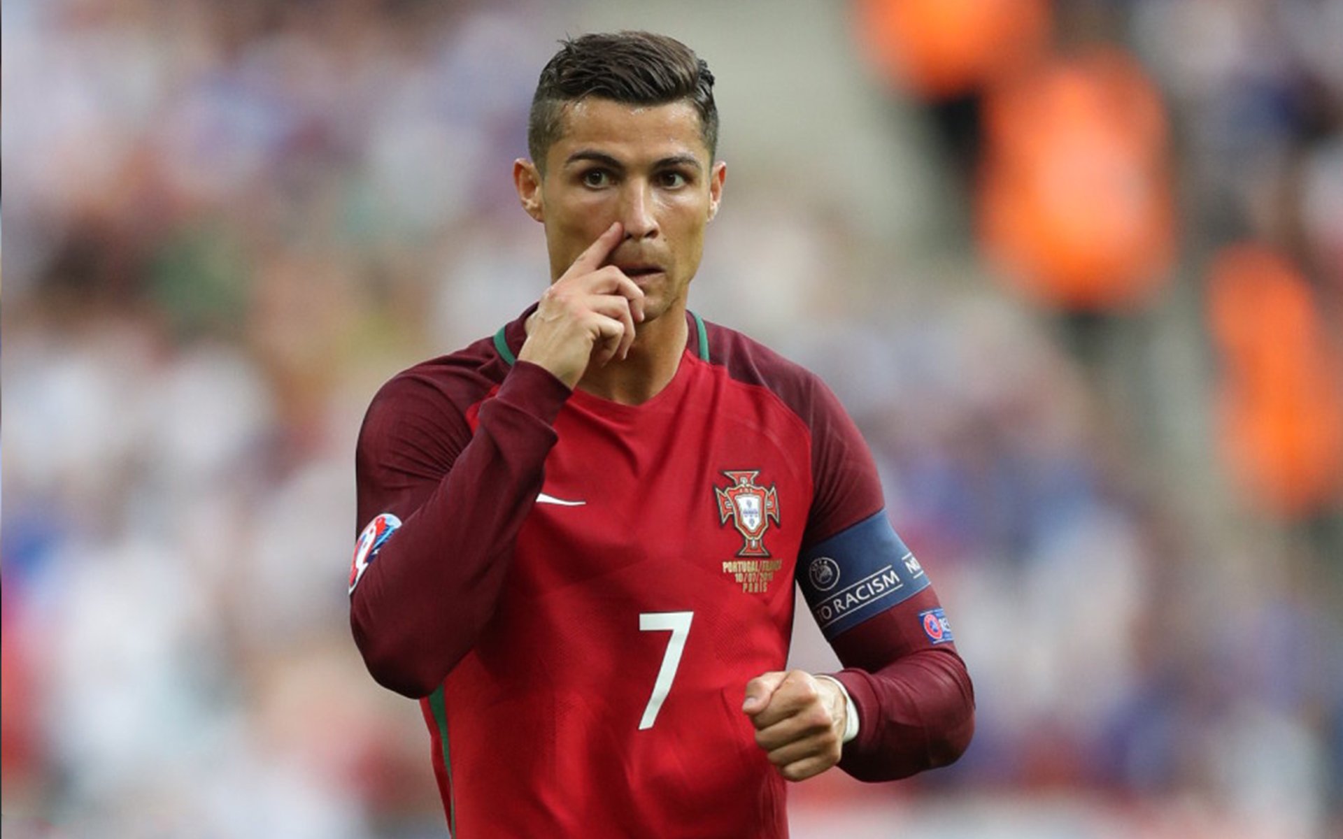 LOL比赛精彩瞬间引爆全网，英雄联盟精彩赛事