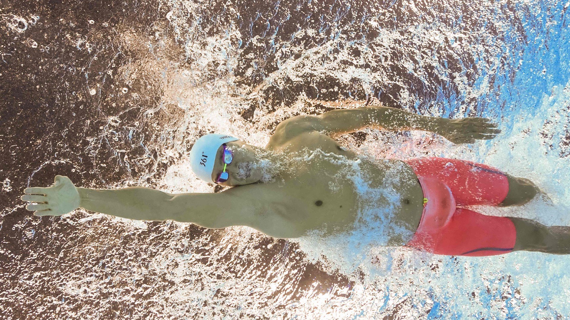 英超激情来袭：激情、努力、胜利一线之间，英超qg